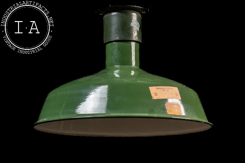 Dimmable Industrial Lighting for Ambiance ControlVintage Westinghouse Industrial Enamel Light in Green Dimmable Industrial Lighting for Ambiance ControlVintage Westinghouse Industrial Enamel Light in Green