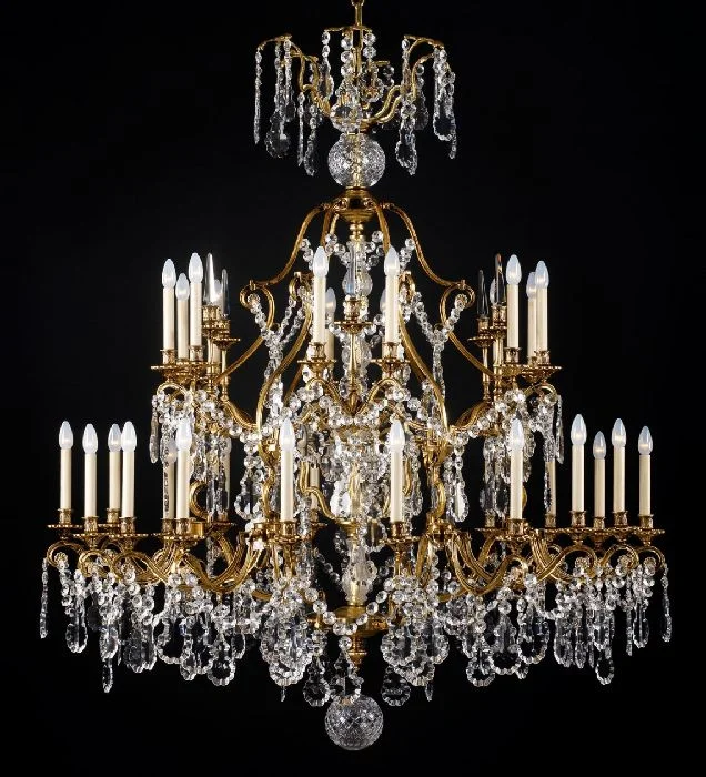 Rustic Wood Chandeliers for Country - Style Houses30 Light Brass Chandelier With Bohemian Crystals Rustic Wood Chandeliers for Country - Style Houses30 Light Brass Chandelier With Bohemian Crystals