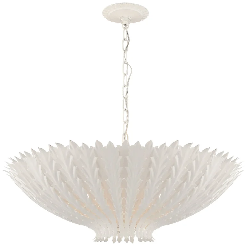 Oversized Chandeliers as a Statement Piece in Living RoomsHampton Chandelier