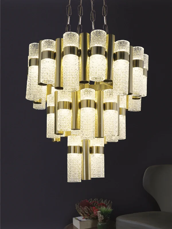 Chandeliers with Metal Frames in Copper FinishQuinton Chandelier