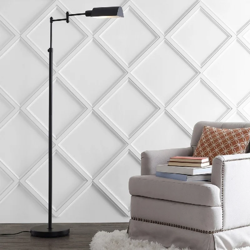 Way Switch Floor Lamp for Multiple Light Intensity LevelsSafavieh Watson Floor Lamp - Oil Rubbed Bronze (Black) Way Switch Floor Lamp for Multiple Light Intensity LevelsSafavieh Watson Floor Lamp - Oil Rubbed Bronze (Black)