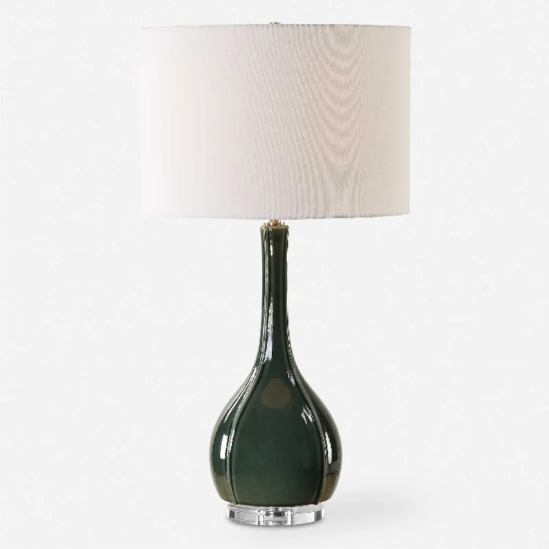 rustic farmhouse table lamps for cozy kitchensEssex Table Lamp