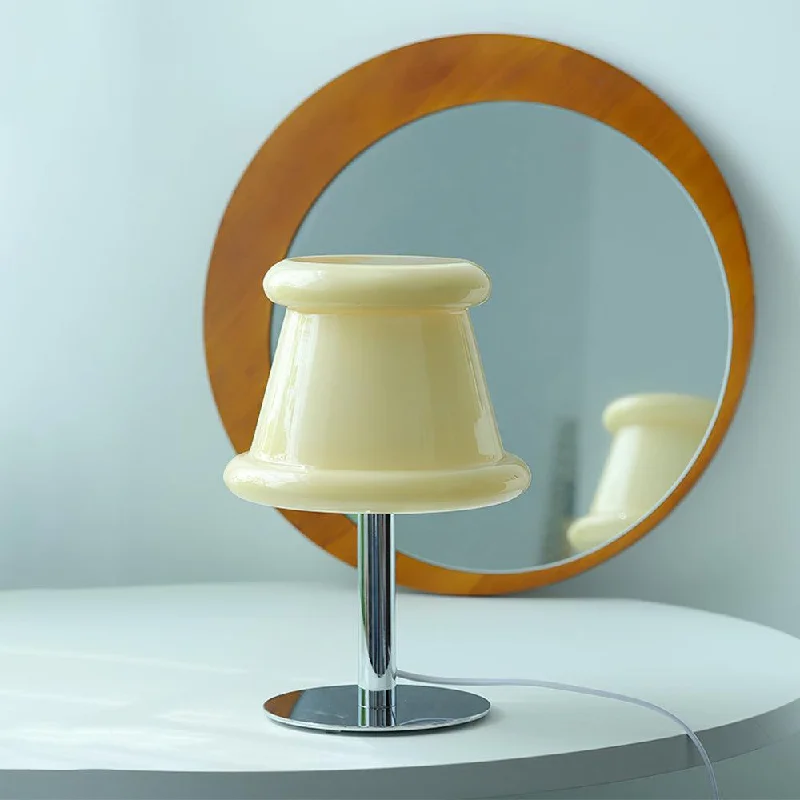 Cream color & Chrome