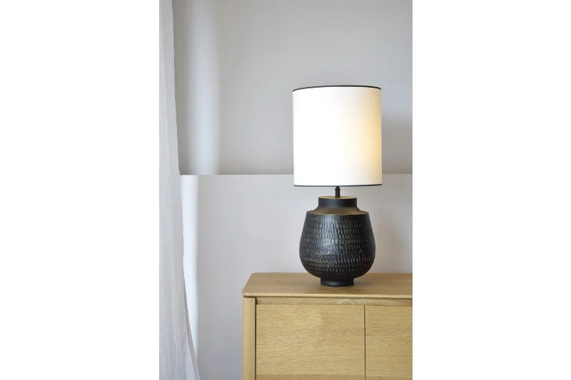 marble table lamps with a luxurious veined pattern for high end decorN5 Lamp