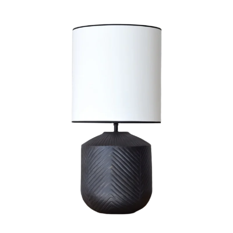 coastal style table lamps with nautical elements for beach housesN2 Lamp